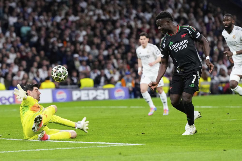 眼瞎了,羽毛球打的.